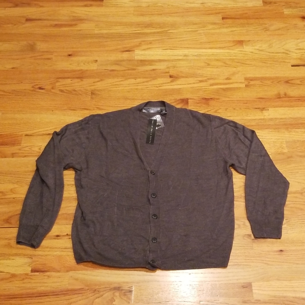 Oscar De La Renta grey button sweater